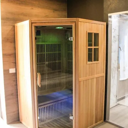 Garda Fantasy Green Jacuzzi Sauna Piscina Desenzano del Garda Exterior foto