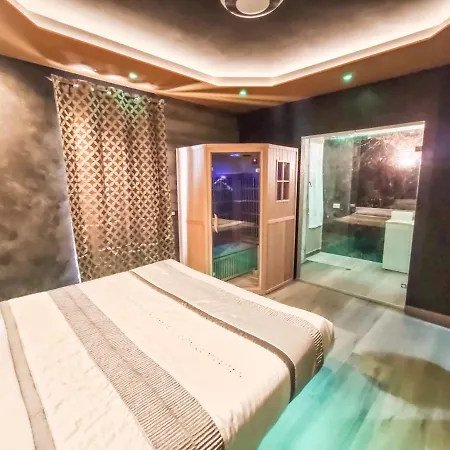 Garda Fantasy Green Jacuzzi Sauna Piscina Desenzano del Garda Exterior foto